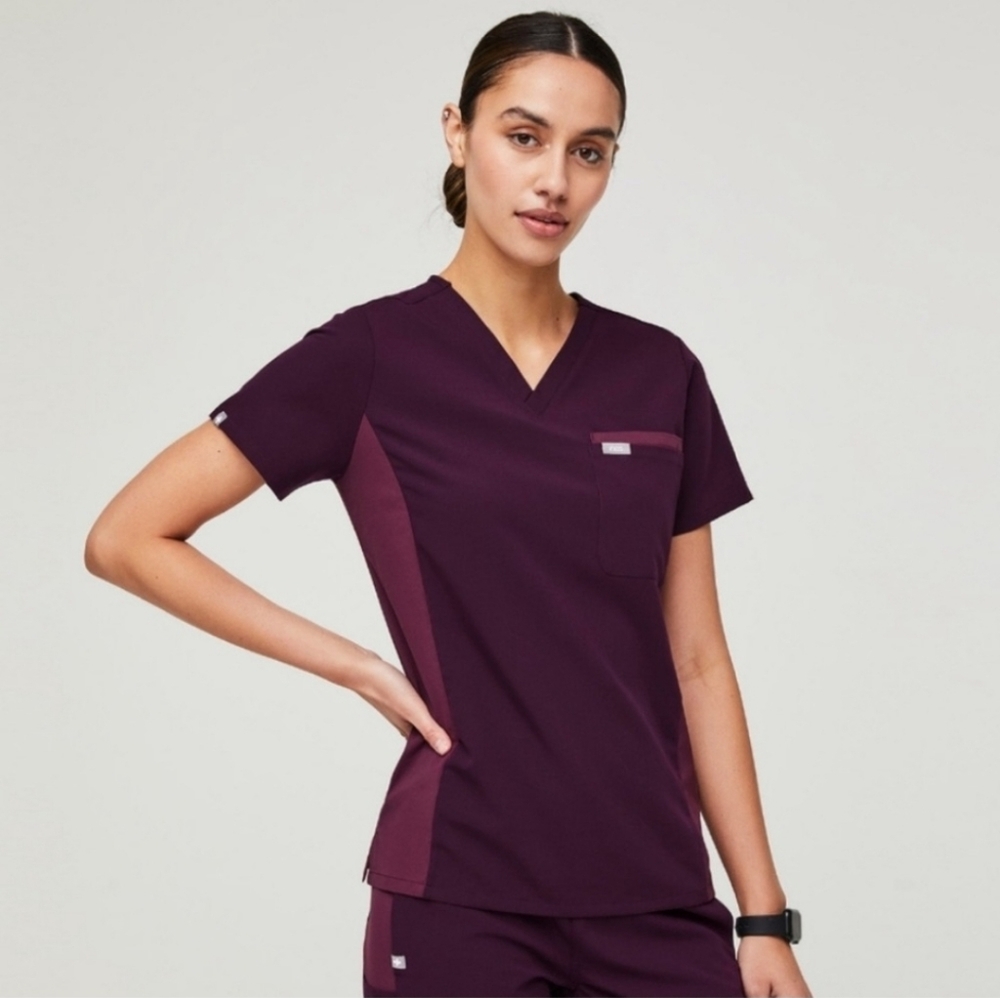 Figs Women's Deep Purple REMIX Catarina-Panel Scrub Top